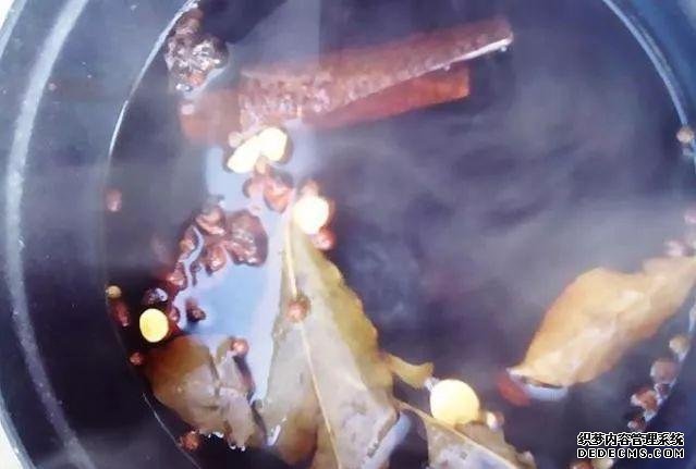 “百年鹵水”真不會(huì)變質(zhì)嗎？鹵出來(lái)的東西吃了真的不會(huì)拉肚子嗎？