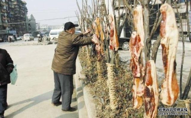 腌制臘肉除了放鹽，還要多加“2種調(diào)料”，這樣做出的臘肉更入味