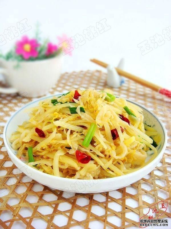 酸菜的做法大全，16種酸菜的做法，酸爽好吃。