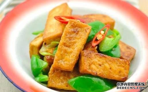 這幾款虎皮菜，簡直堪稱下飯的神菜，一個人可以吃三碗。