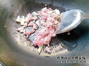 雜蔬肉末炒粉絲最好吃的做法，脆爽Q彈不粘鍋，色香味俱全