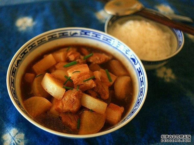 學會這樣做梨子燉肉，真是太香了，美味解饞超好吃，上桌就掃光
