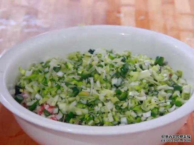 教你做個(gè)懶人小籠包，面都不用揉，個(gè)個(gè)皮薄餡大，一口咬下去爆汁