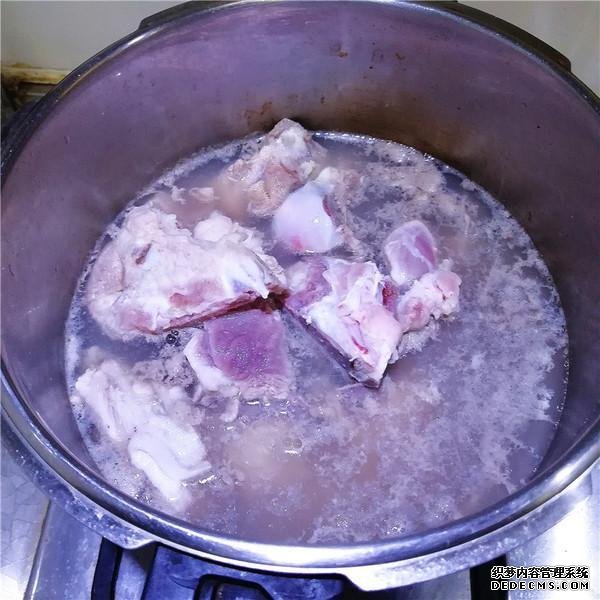 老公隔三差五就饞這菜，1斤才12元，比紅燒肉香多了，1周吃1次
