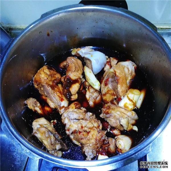 老公隔三差五就饞這菜，1斤才12元，比紅燒肉香多了，1周吃1次