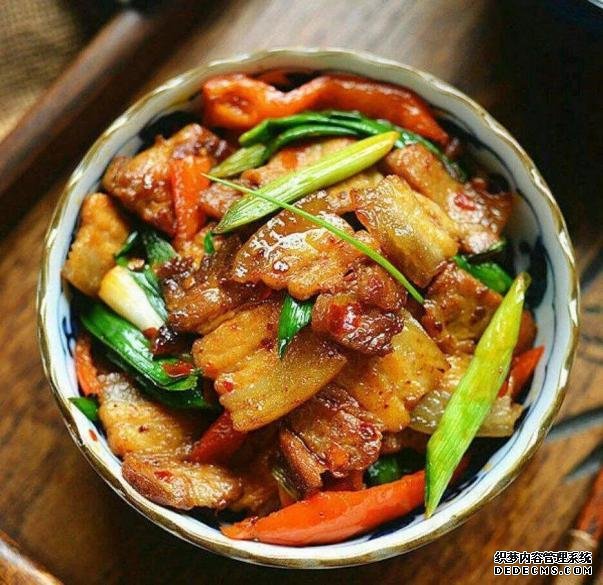 6道賊解饞的硬菜，光看著就讓人吞口水，配上熱騰騰的米飯絕了