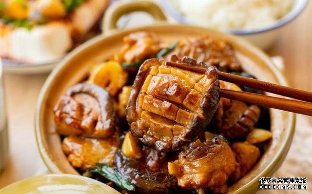 上桌比肉還搶手的6道美食，宅家期間一天學(xué)一樣，一周不重樣