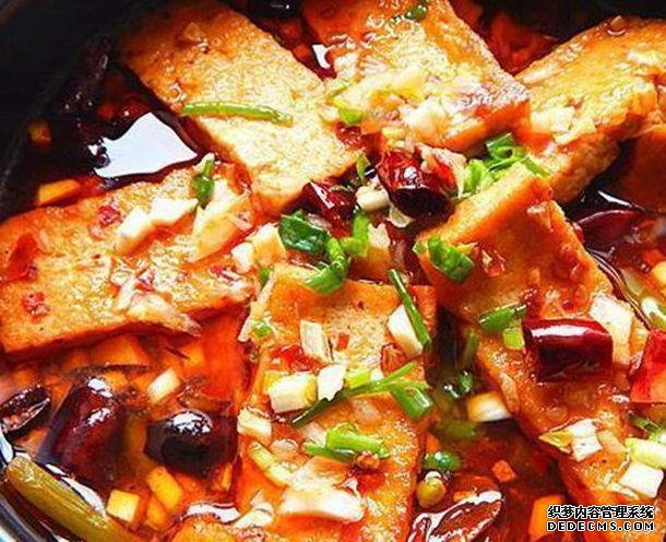 舌尖上的誘惑：燒椒拌牛肉、掛漿茄子、香芋丸，好味道在家做