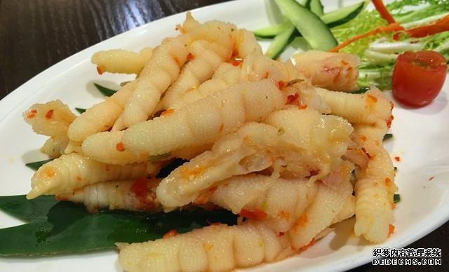 這幾道美食配上啤酒，相當(dāng)不錯(cuò)，越吃越有味