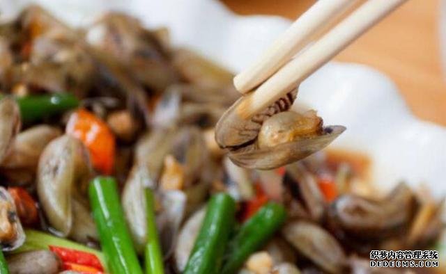 這種美食一兩肉，南方人從小吃到膩，北方人很少吃