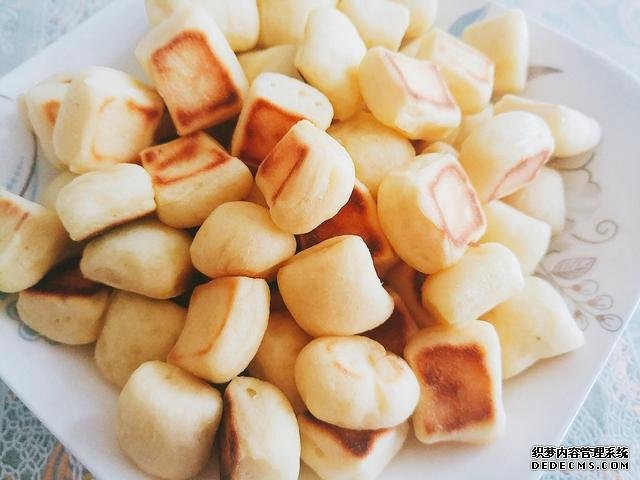 奶香山藥小饅頭，健脾養(yǎng)胃不上火