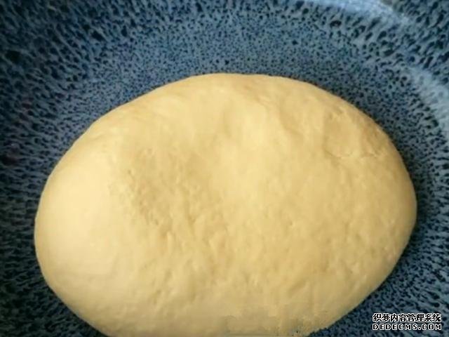 春天超火的懶人包子，不用發(fā)面，包好直接蒸，出鍋就被搶光