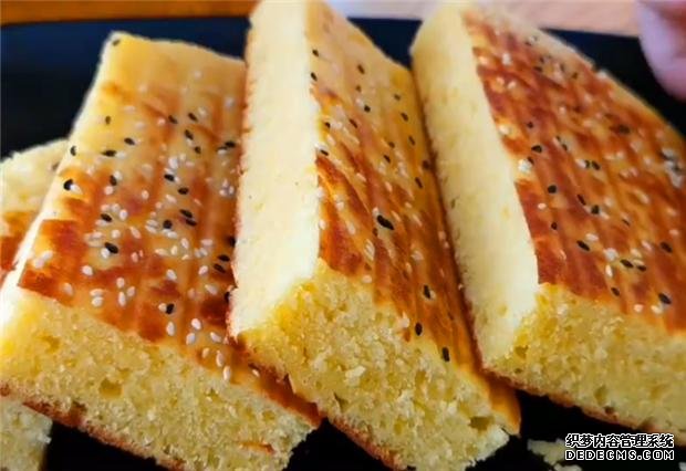 春天玉米面這樣做，不炸不蒸，只需簡(jiǎn)單一做，家里的小孩都很愛吃