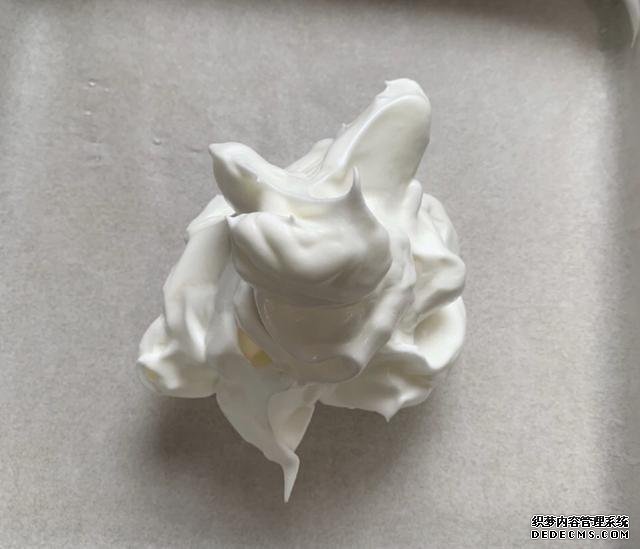 全蛋白舒芙蕾，低糖無油，超輕盈的口感，好吃到爆