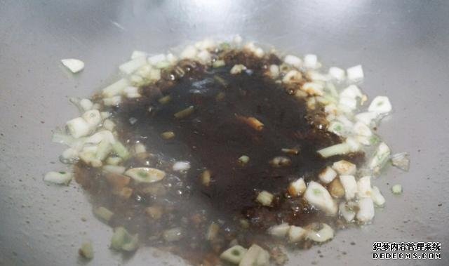 最正宗的蠔油生菜，快手簡單還減肥，2塊錢就能做一盤