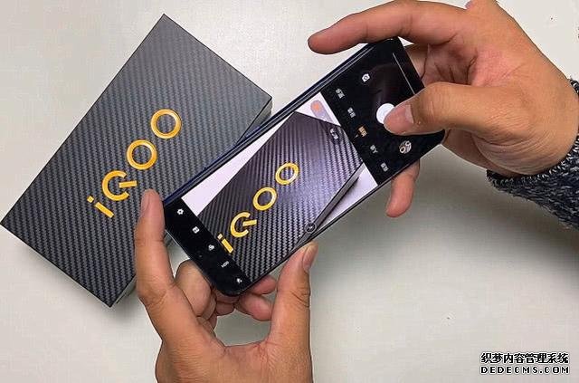 跌至2098，256G+USF3.0，vivo或正中市場痛點