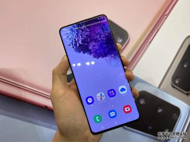 糾結(jié)的全球第一手機品牌，打敗了蘋果華為，新機降價1600無人問津