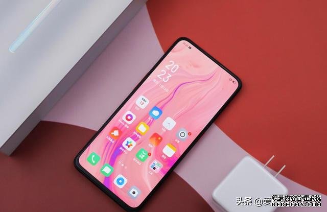 友商發(fā)力，驍龍芯片+128GB+屏幕指紋僅1499，驍龍芯片+4800萬(wàn)三攝