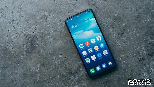 雙模5G直降300元！4350mAh+AMOLED屏+8GB，網(wǎng)友：終于等到了