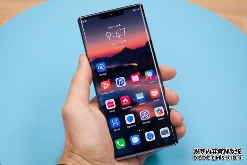 國產(chǎn)手機(jī)之光，這款國產(chǎn)旗艦敢和iPhone一爭高下，你猜是誰？
