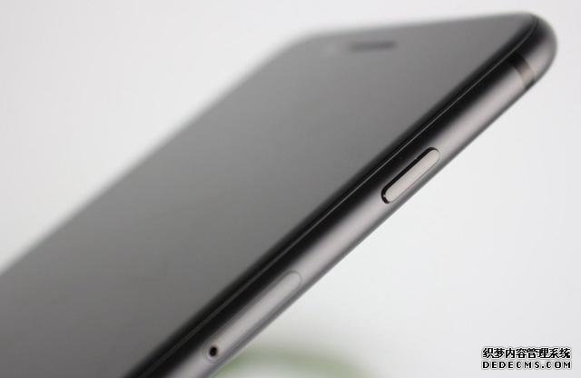 從4999降至3799，最便宜的大屏iPhone，128GB+iOS13
