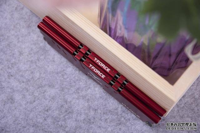 十銓火神32GB×2套裝內(nèi)存評測，內(nèi)容創(chuàng)作者福音，大容量才是王道