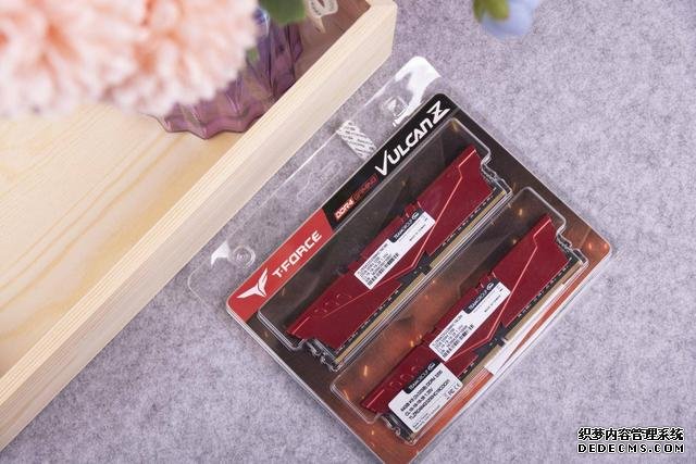 十銓火神32GB×2套裝內(nèi)存評測，內(nèi)容創(chuàng)作者福音，大容量才是王道