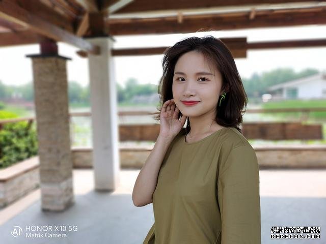 榮耀X10發(fā)力，不僅推出新配色，還有新價(jià)格