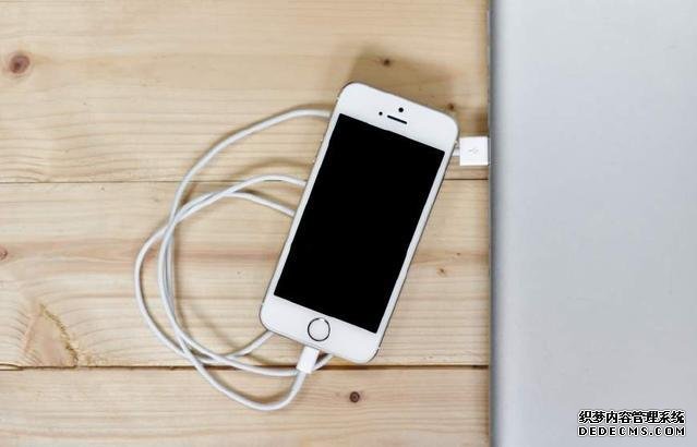 iPhone 13要用的充電口，到底好在哪？
