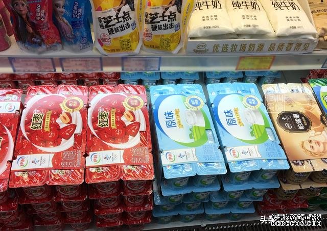 全脂、低脂、脫脂牛奶，應(yīng)該怎么選？4個(gè)知識(shí)點(diǎn)，教你正確喝牛奶