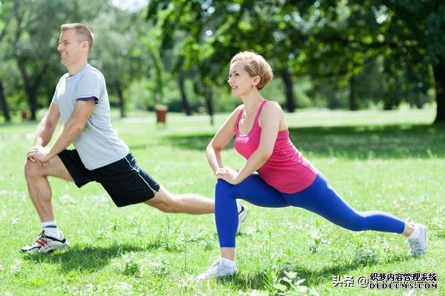 運動是如何改善情緒的？堅持健身真的可以讓你精神更健康，更快樂