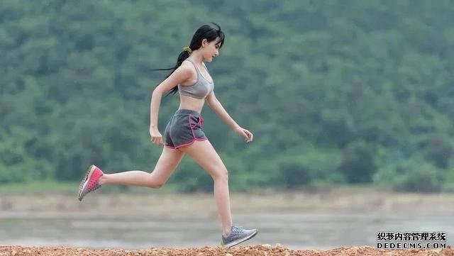 跑步時帶上正念，改善抑郁，增強自信，健身又健心