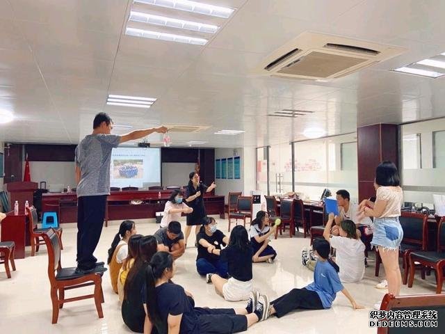 一線防疫人員如何心理舒壓，這場趣味活動(dòng)“玩”出健康心態(tài)